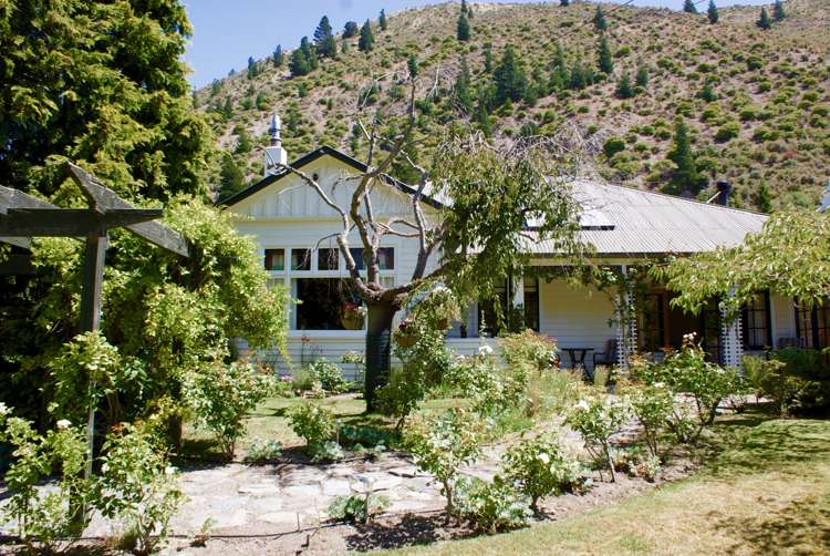 67 Gordon Street Kurow_24