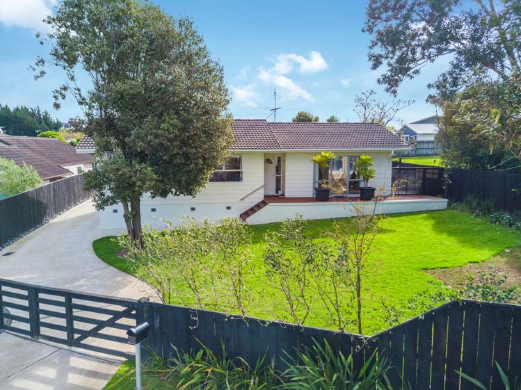 56 Shelly Bay Road Beachlands_0