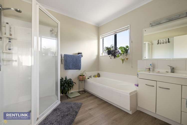 14 Lamia Grove Papamoa_11