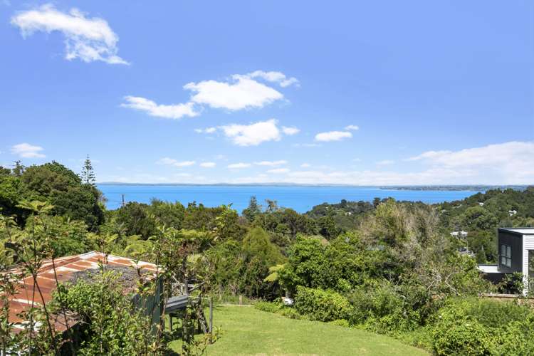 6 Grendon Road Titirangi_2
