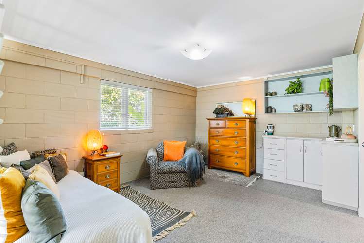 1/15 Meadway Sunnyhills_12