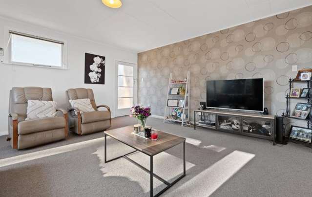 40 Eltham Road Burleigh_2