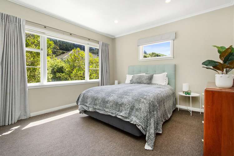 6 Franklyn Road Tawa_11