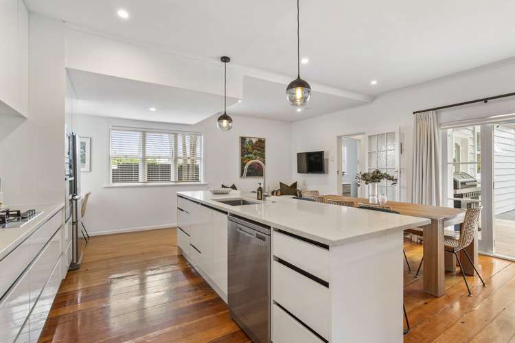 4 Glentui Road Mount Albert_2