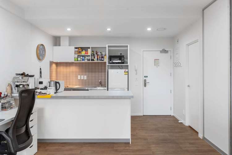 604/20 Mccrae Way New Lynn_7