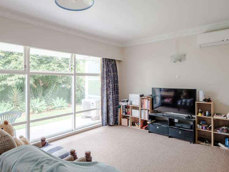 2/114 Rutene Road Kaiti_1