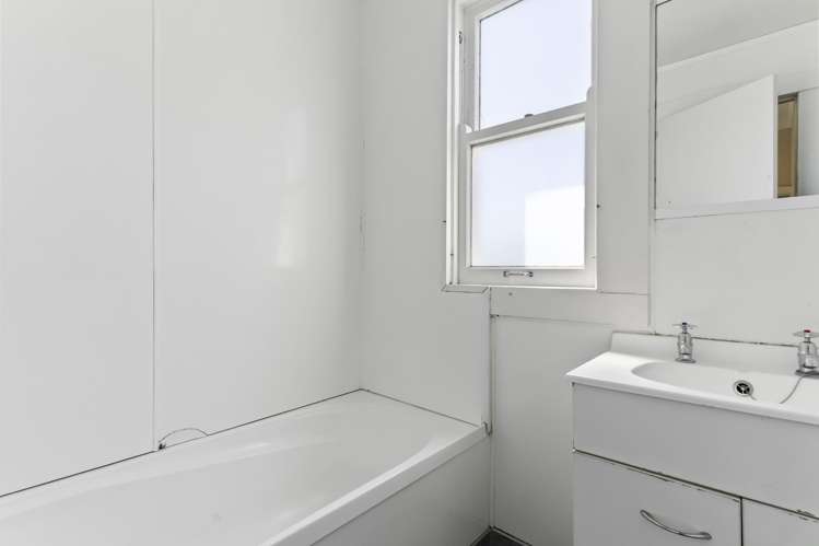 8 Corunna Road Milford_13