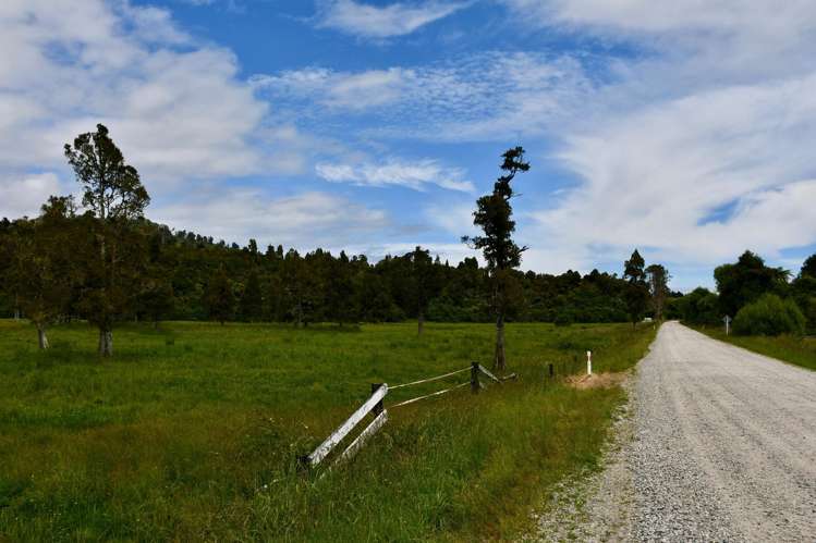 3279 Karamea HWY Glasseye Road Blocks Little Wanganui_18