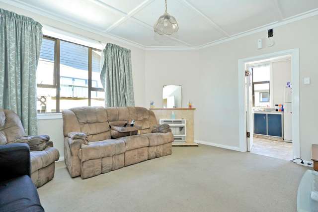 9 Dahlia Street Palmerston North Central_1