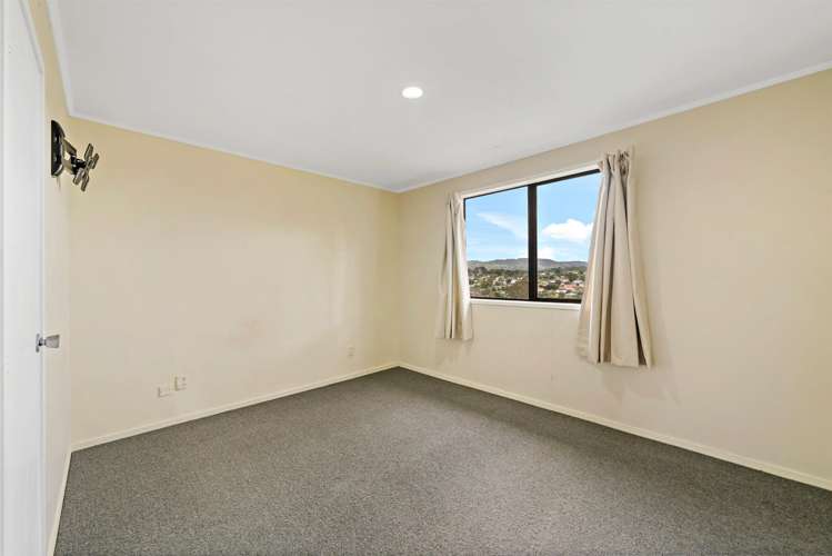 64 Sunvue Road Glen Eden_29