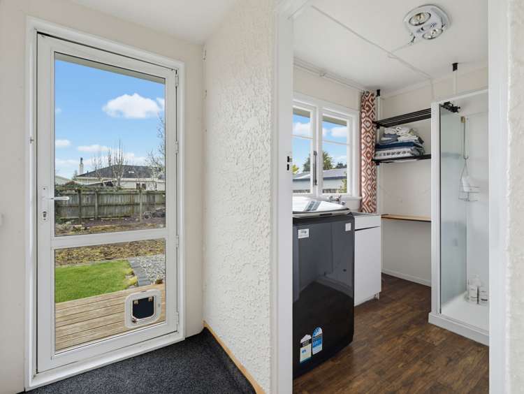 2 Isobel Street Fairy Springs_16