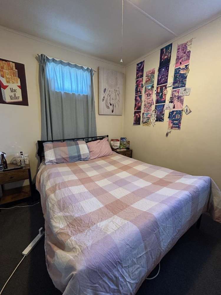 2/18 Parata Street 2765_9