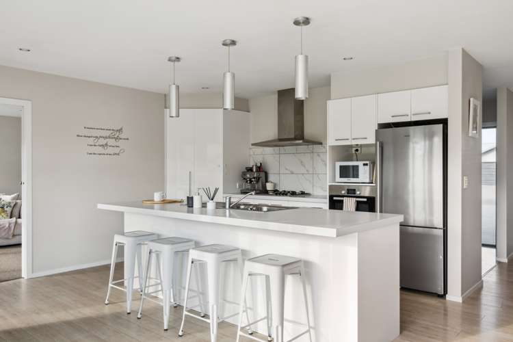 4 Ferris Crescent Wainui_15