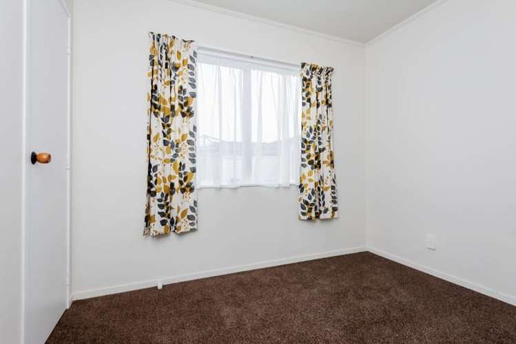 27 Penion Drive Flat Bush_5