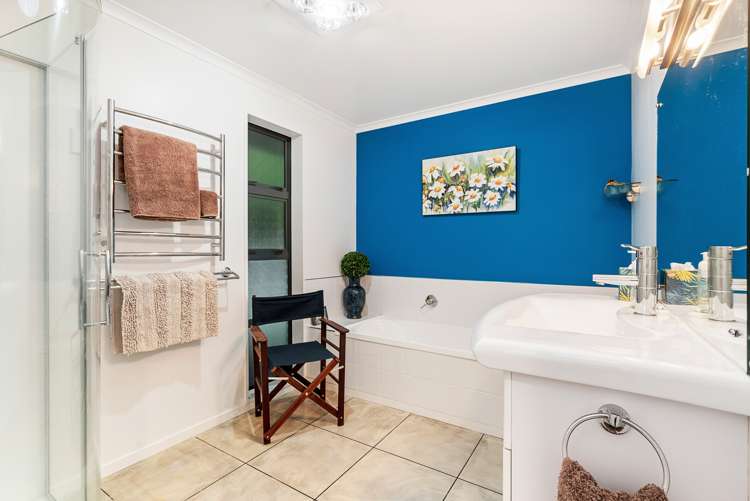 267 Fairway Drive Kamo_13