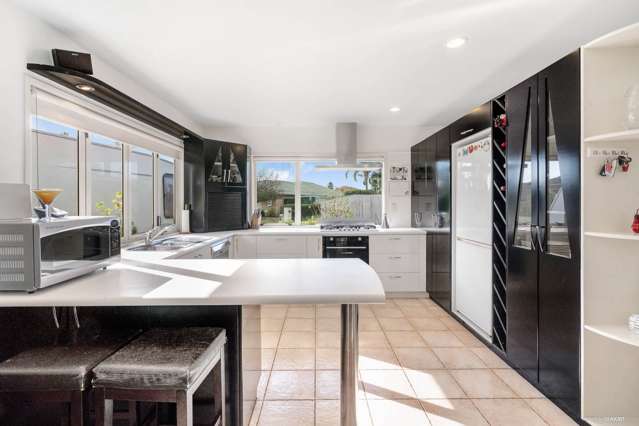 12 Lothian Brae Wattle Downs_1