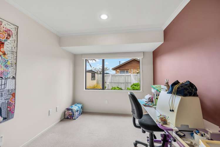13 Hulme Place Owhata_12