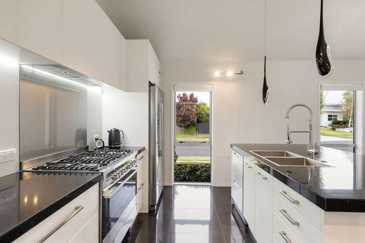 4 Bos Crescent Flagstaff_6