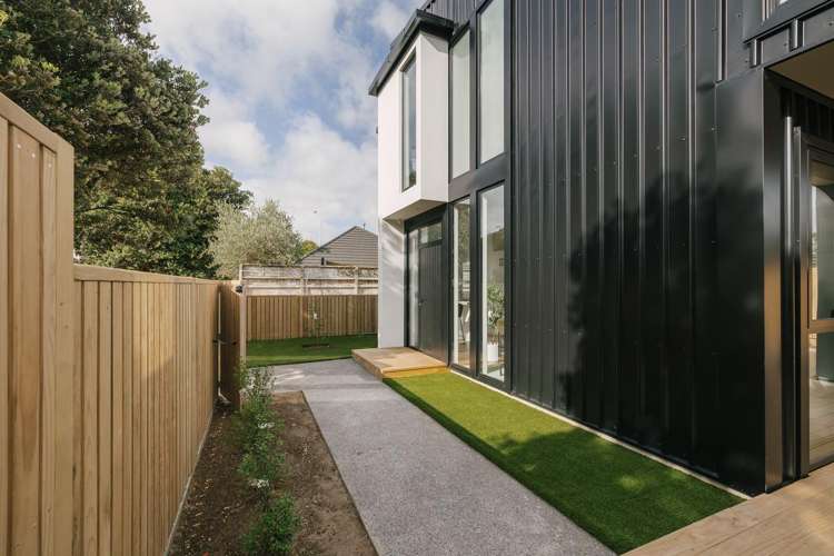 128b Linton Street West End_23