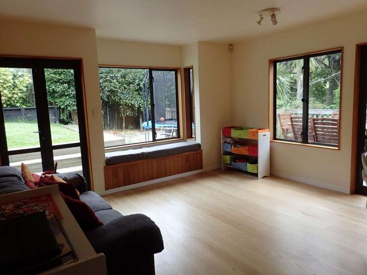 2/75 Raleigh Road Northcote_10