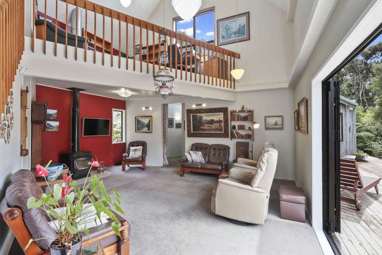 92 Carter Road Oratia_7