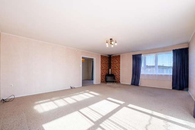 21 Cranby Crescent Onekawa_2