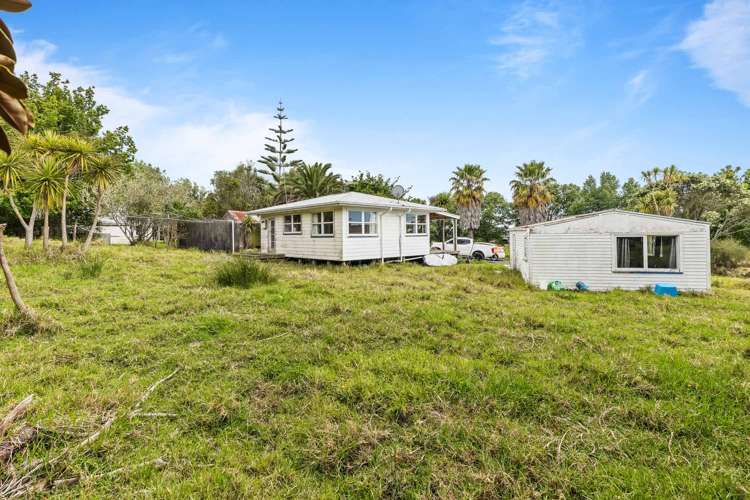 164 Top Road Dairy Flat_11
