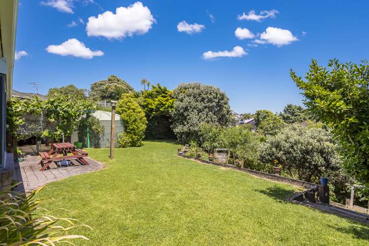 24 Campion Road Waikanae Beach_8