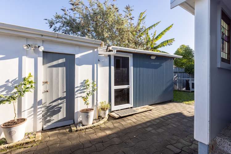 65 Ferry Road Clive_11