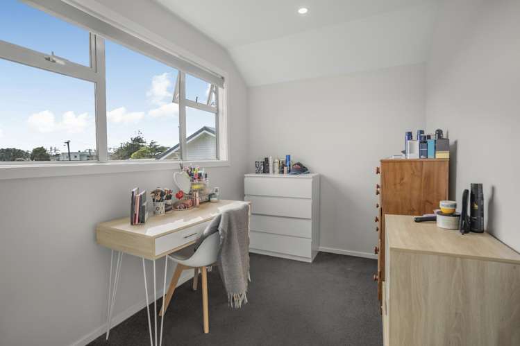 8 Rose Way Hutt Central_7