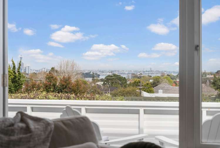 1/51 Merani Street Belmont_32