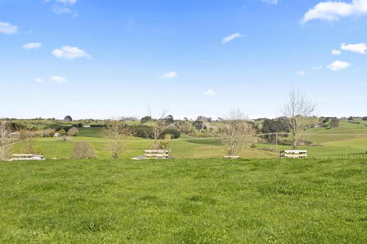 133 Heald Road Hunua_12