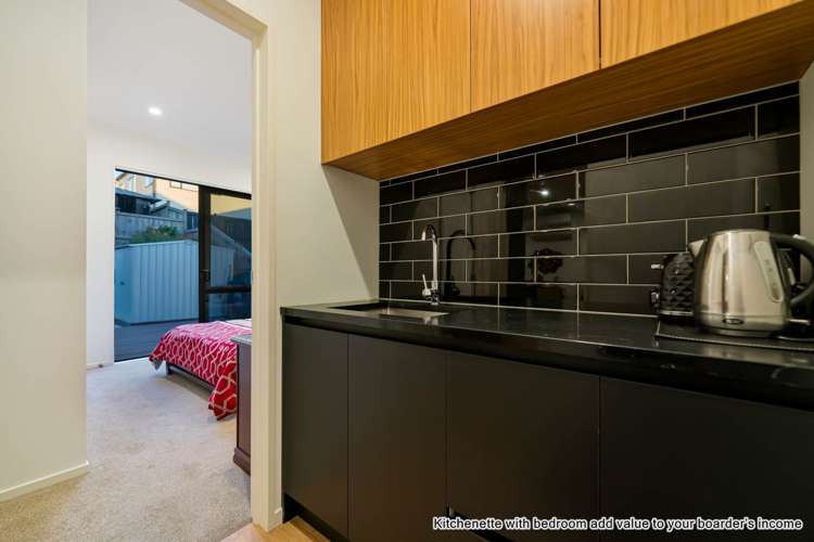 14 Matahae Drive Flat Bush_11