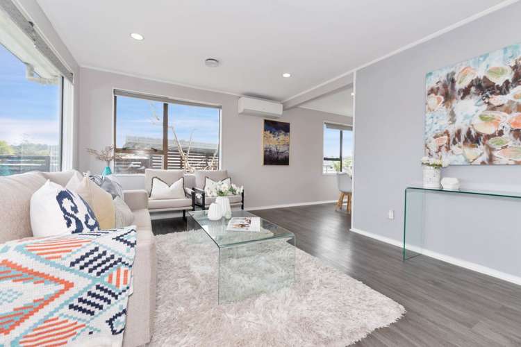 1/217 Waitemata Drive Ranui_6