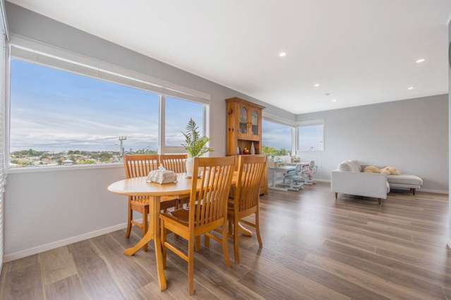 2/4 Rangitoto Terrace Milford_4