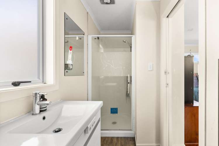 223 Farndon Road Clive_10