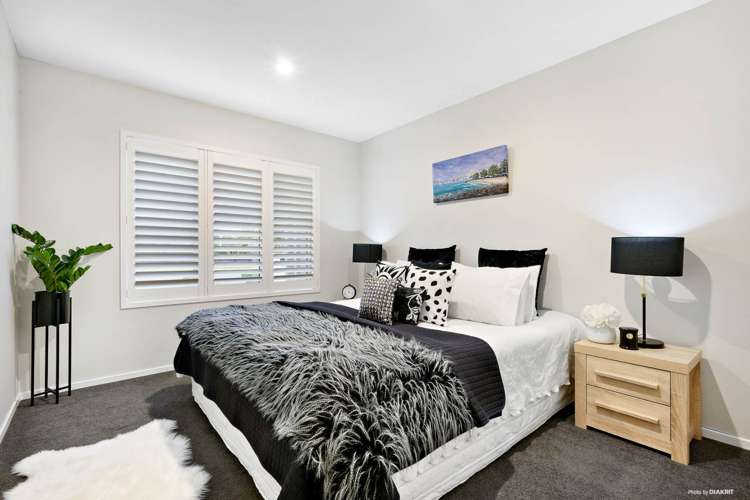 33 Constellation Avenue Beachlands_13