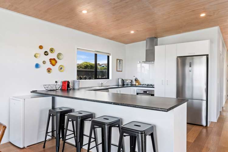 20a Princes Road Ruakaka_8