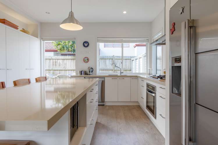 2/12 Tui Street Taupo_10