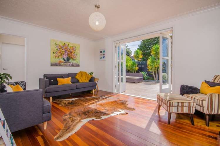 17 Kohekohe Street New Lynn_4