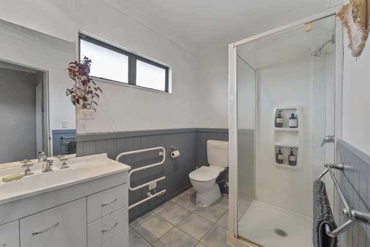 32 Quadrant Heights Paraparaumu_24