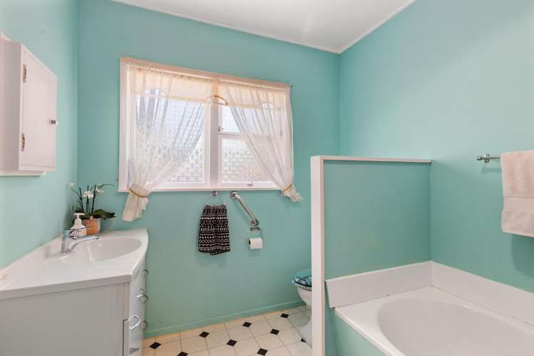 62d Park Road Miramar_11