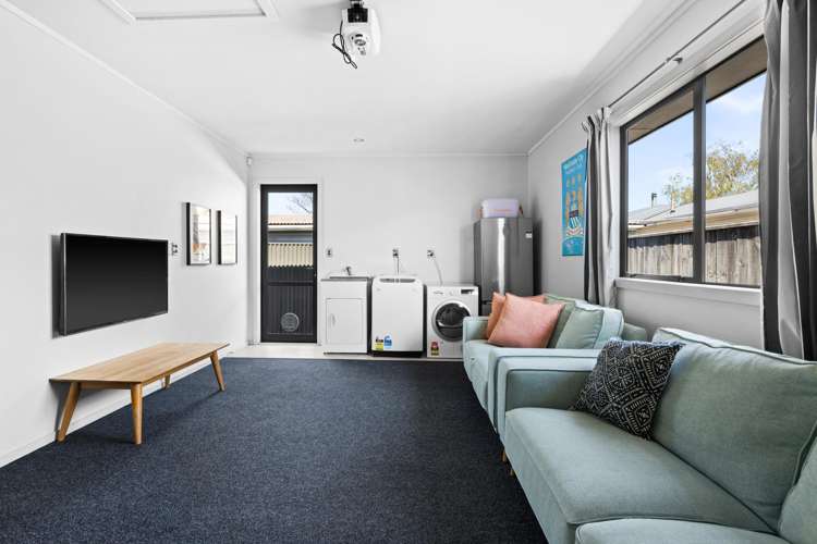 62A Osier Road Greenmeadows_21