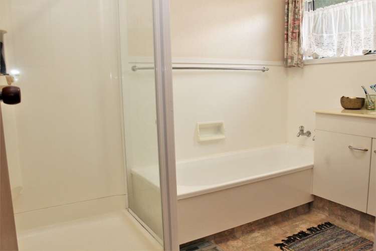 419 Ensor Street Thames_10