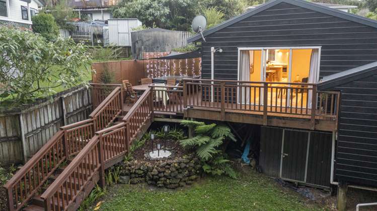 10 Springtime Crescent Stanmore Bay_5