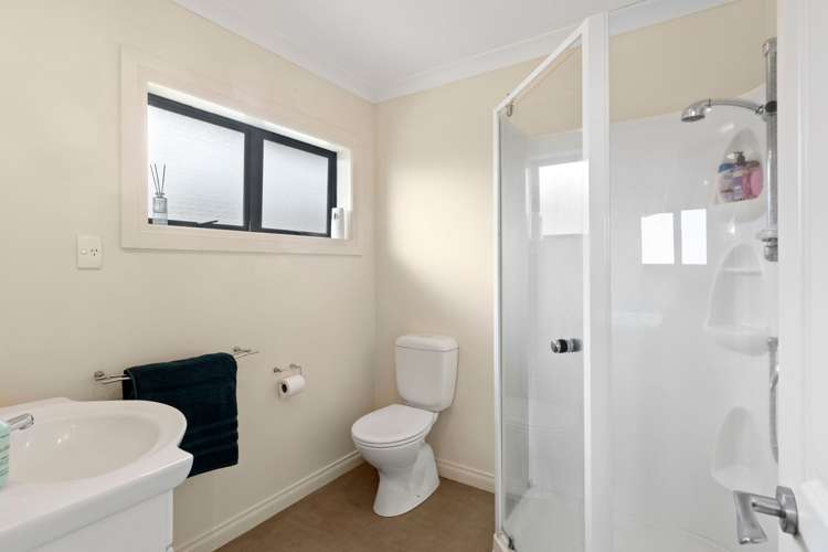 86 Wallath Road Westown_9