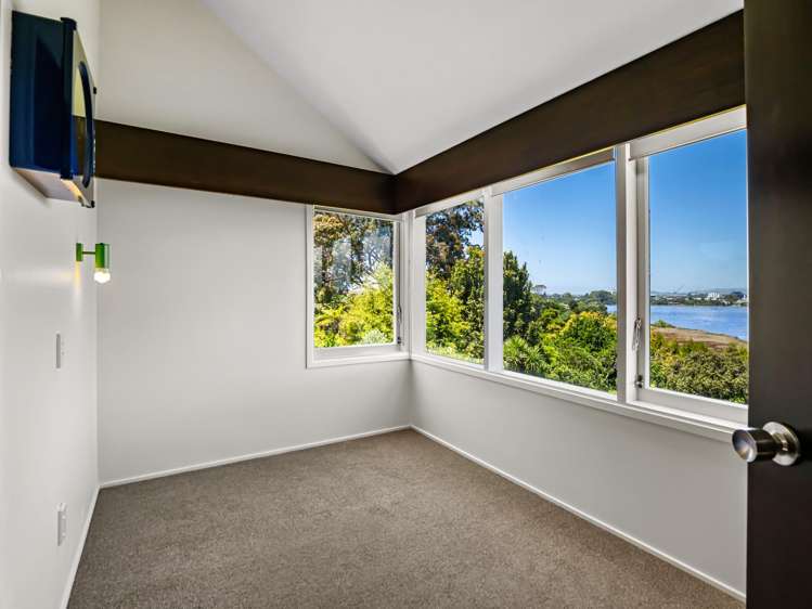 19 Stratford Place Otumoetai_22