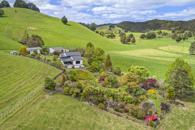 1366 Hukerenui Road Hikurangi Rd2_34