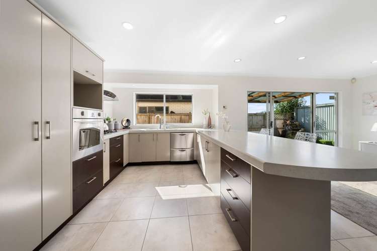 1 Pertosa Drive Flat Bush_9