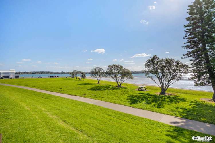 6 Belmere Rise Farm Cove_28